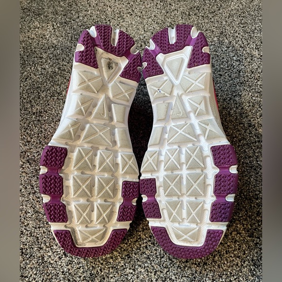 Nike Training Shoes - Picture 8 of 8